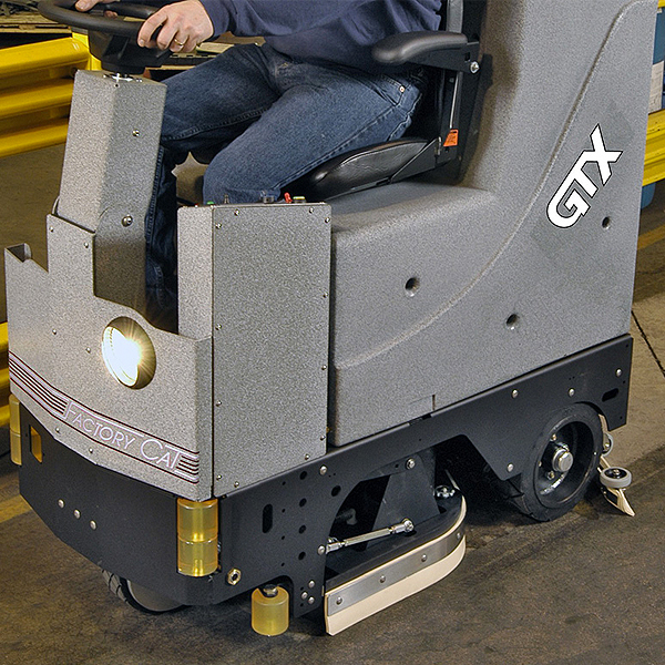 TomCat GTX D Ride-On Scrubber Dryer