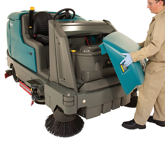 Tennant M17 Sweeper Scrubber