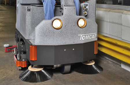 TomCat XR C Scrubber Sweeper